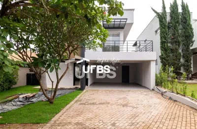 Casa em condomínio fechado com 4 quartos à venda na Rua SB 20, Loteamento Portal do Sol I, Goiânia