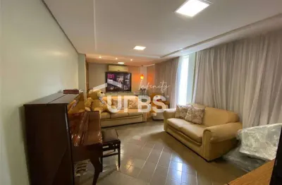 Casa com 3 quartos à venda na Rua 21, Jardim Goiás, Goiânia
