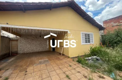 Casa à venda na Avenida C104, Jardim América, Goiânia