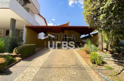 Casa em condominio 4 quartos - residencial monte verde