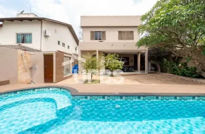 Casa em condomínio fechado com 4 quartos à venda na Rua SB 28, Loteamento Portal do Sol II, Goiânia