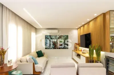 Casa com 3 quartos à venda na Avenida Dona Terezinha de Morais, Parque Amazônia, Goiânia