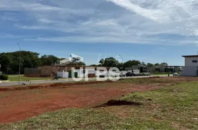 Terreno à venda no Jardins França, Goiânia 