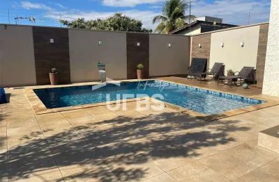 Casa — venda — setor capuava — 3 quartos (1 suíte com closet) — 3 vagas — com piscina e área gourmet