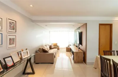 Apartamento com 3 quartos à venda na Rua T 48, Setor Bueno, Goiânia