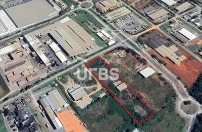 Area de 12.500m2 em senador canedo no distrito agro industrial