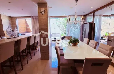 Casa em condomínio fechado com 3 quartos à venda na Rua B6A, Parque das Laranjeiras, Goiânia