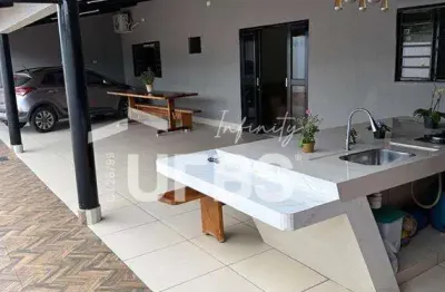 Casa com 5 quartos à venda na Rua FL 5, Parque das Flores, Goiânia