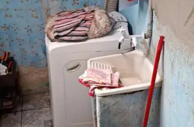 Casa com 3 quartos à venda na Rua Pau Brasil, 391, Jardim Ipê, Mauá