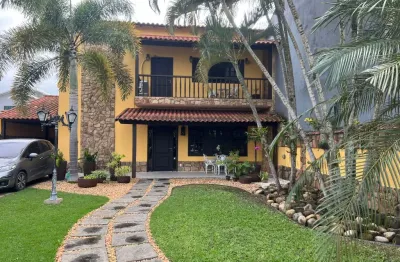Bosque de itapeba - viva o sonho em maricá: casa de alto padrão com lazer completo!