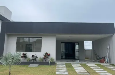 Excelente casa no condomínio terras alphaville maricá !!!
