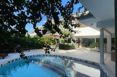Casa de alto padrão no melhor condomínio de camboinhas - condomínio ubá camboinhas !!!