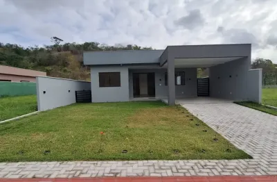 Casa em condomínio fechado com 3 quartos à venda no Inoã, Maricá 