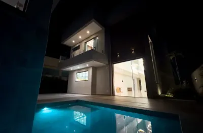 Excelente Casa no Condomínio Terras de Alphaville Maricá !!!