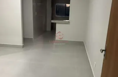 Apartamento 2 quartos com sacada – village de galles, 706 sul