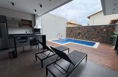 Casa alto padrão 3 suítes na 509 sul, com piscina, energia solar e armários