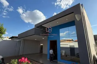 Casa moderna 3 quartos na 1204 sul, com suíte e churrasqueira