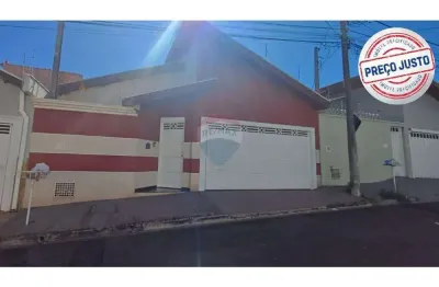 Casa com 3 quartos à venda na Rua Professor João Cândido Faleiros, 4791, Residencial São Vicente, Franca