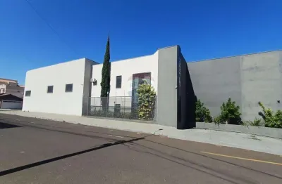 Prédio para alugar na Rua Jupira Cunha Marcondes, 2095, Vila Totoli, Franca