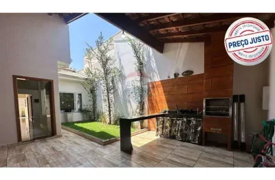 Casa com 3 quartos à venda na Rua Leandro Betarello Filho, 4.221, Esplanada Primo Meneghetti, Franca