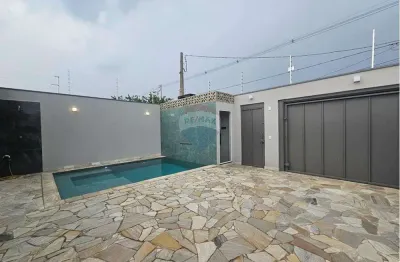 Casa com 2 quartos à venda na Rua Silvio Damando Segismundo, 461, Centro, Cristais Paulista