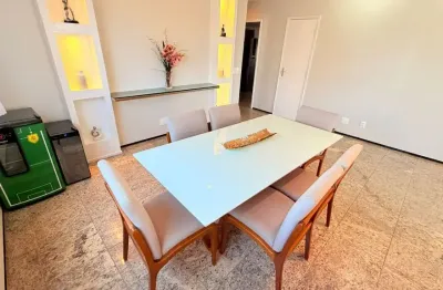 Maravilhoso apartamento com 200m², 3 suítes, dce e 7 vagas de garagem no meireles.