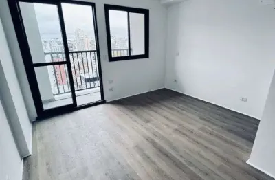 Studio com vaga de garagem em andar alto no centro de curitiba