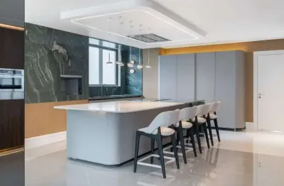 Belíssimo apartamento mobiliado e decorado com 3 suítes e 4 vagas no ecoville