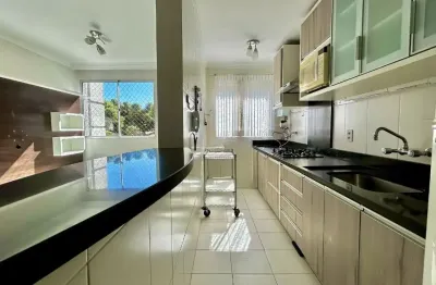 Cobertura mobiliada com 3 quartos e 2 vagas no bairro boa vista