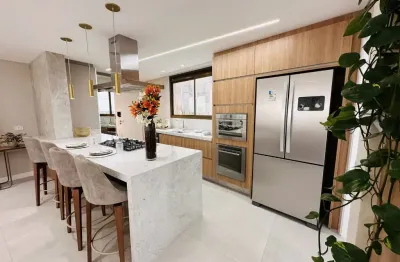 Lindo apartamento mobiliado com 3 suítes e 4 vagas no água verde