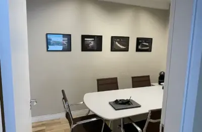 Casa comercial para locação com 12 vagas no bigorrilho/merces