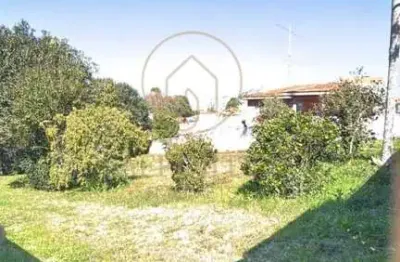 Terreno à venda na Rua Carlos Benato, Butiatuvinha, Curitiba