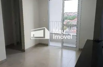 Apartamento novo claro e arejado com suite e varanda no jd oriente zona sul