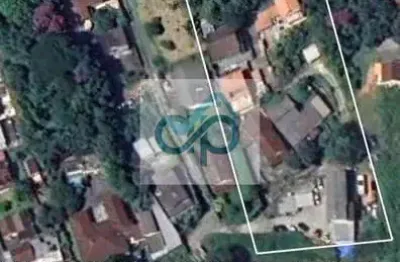 Terreno à venda no Duarte Silveira, Petrópolis 