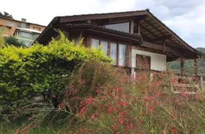 Casa com 1 quarto à venda no Mosela, Petrópolis 