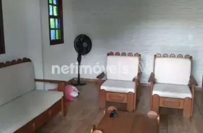 Casa com 3 quartos à venda na Rua Raul de Leone, Jardim Petrópolis, Betim