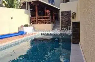 Casa com 3 quartos à venda na Rua Guairaça, Icaivera, Betim