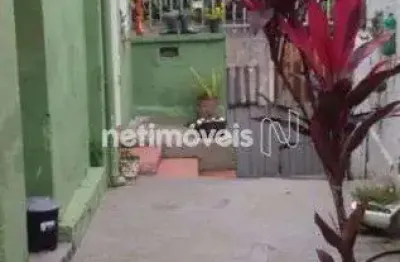 Casa com 4 quartos à venda na Rua Joaquim José, Centro, Contagem