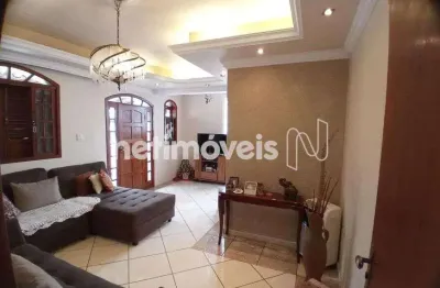 Casa com 7 quartos à venda na Rua Rio Grande, Parque Riacho das Pedras, Contagem