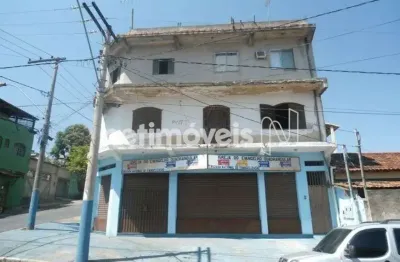 Casa com 7 quartos à venda na Rua Cedro, Jardim Laguna, Contagem