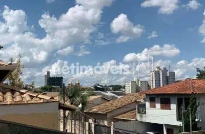 Casa com 5 quartos à venda na Rua Celso Ferreira Pinto, Central Parque, Contagem