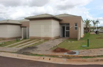 Casa em condomínio fechado com 3 quartos para alugar na Avenida Cônsul Assaf Trad, 374, Parque dos Novos Estados, Campo Grande