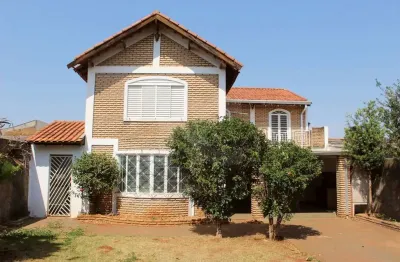 Casa com 4 quartos à venda na Rua Belo Horizonte, Jardim Imá, Campo Grande