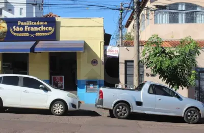 Casa com 1 quarto para alugar na Rua Eduardo Santos Pereira, 256, Centro, Campo Grande