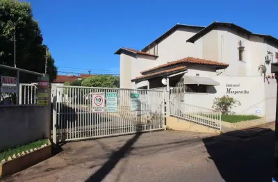 Apartamento com 3 quartos para alugar na Travessa Felipe Duque, 95, Tiradentes, Campo Grande