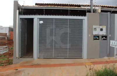 Casa com 2 quartos para alugar na Rua Lugano, 156, Vila Ravenna, Campo Grande