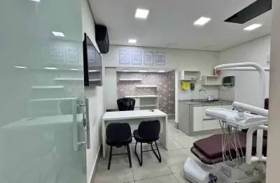 Casa comercial para alugar na Rua Senador Ponce, 244, Jardim Monte Líbano, Campo Grande