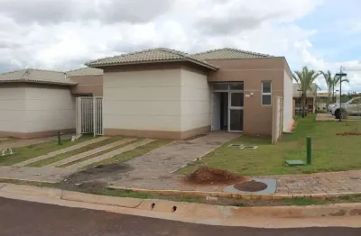 Casa com 2 quartos para alugar na Avenida Cônsul Assaf Trad, 374, Parque dos Novos Estados, Campo Grande