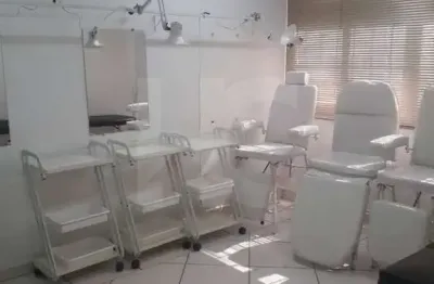 Casa comercial com 4 salas à venda na Rua Rui Barbosa, Centro, Campo Grande