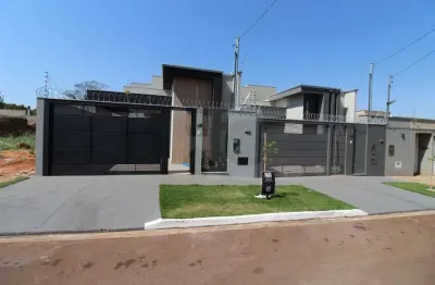 Casa com 3 quartos à venda na Rua João Vieira de Menezes, 110 e 118, Jardim Jatobá, Campo Grande